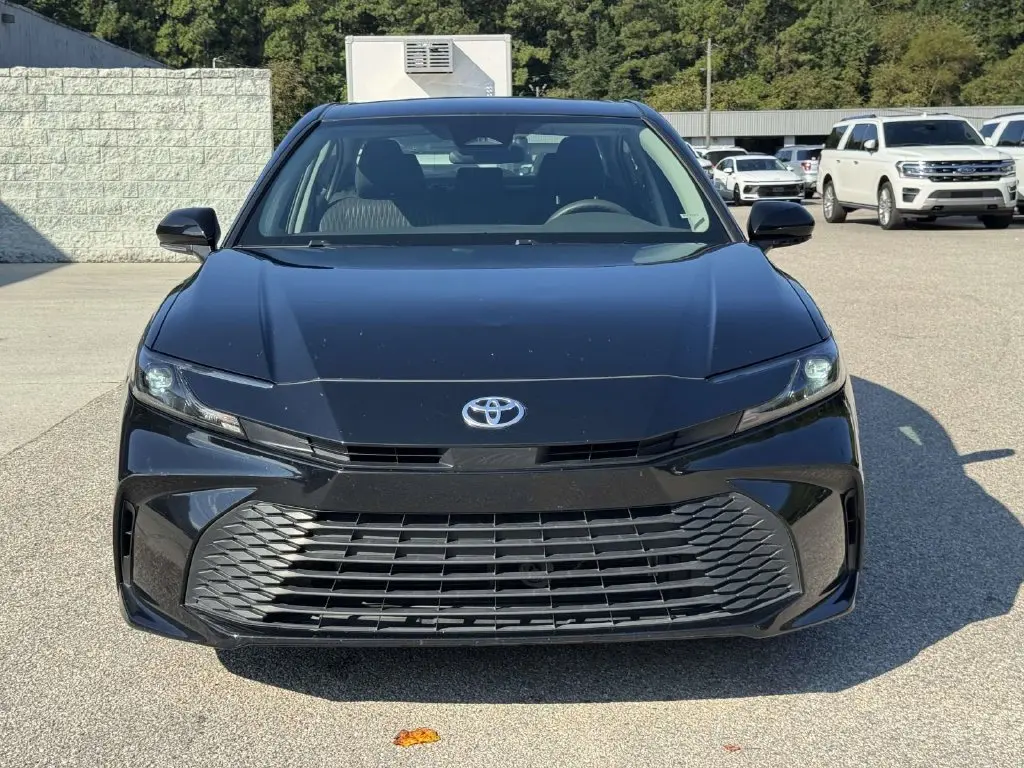 2025 Toyota Camry - $25,200