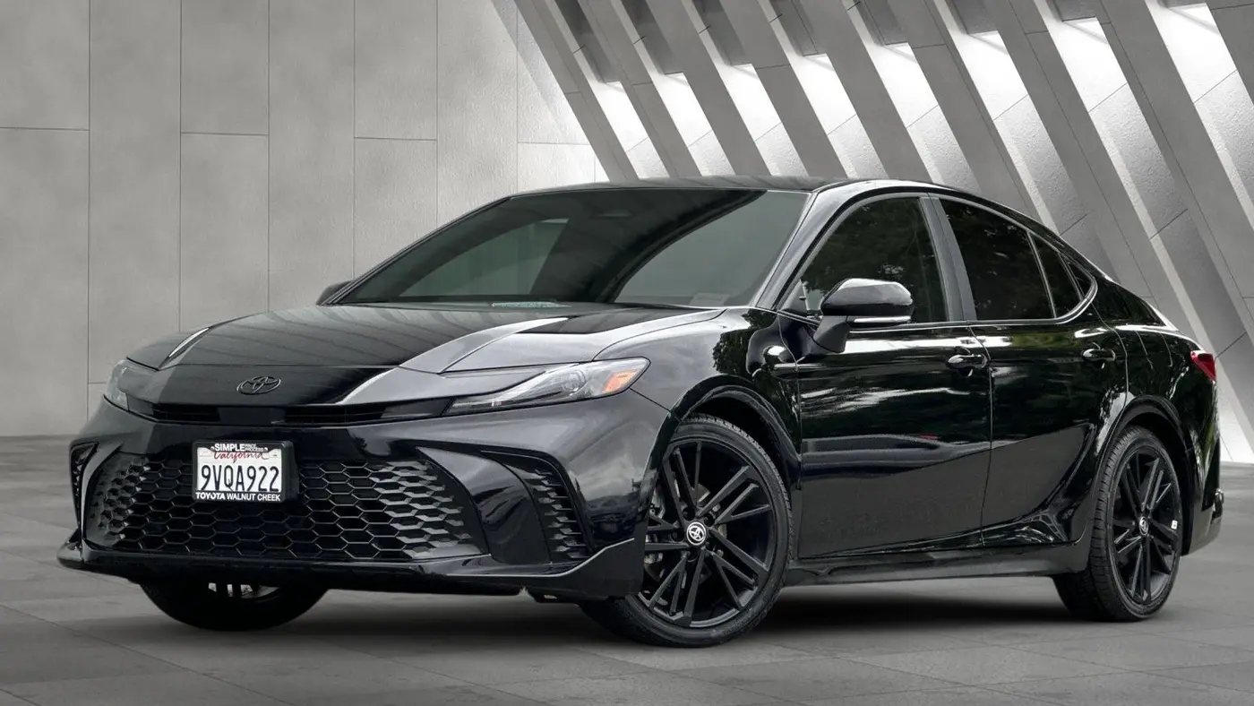 2026 Toyota Camry SE