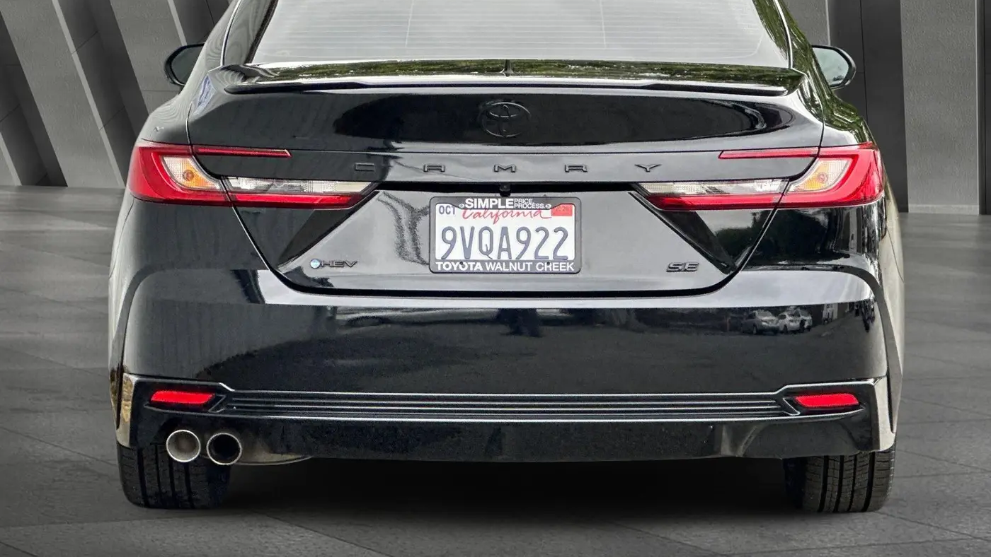 2026 Toyota Camry SE