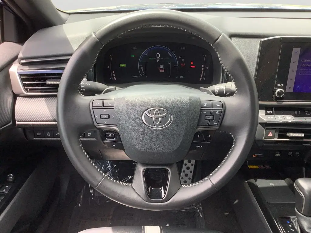 2025 Toyota Camry - $26,000