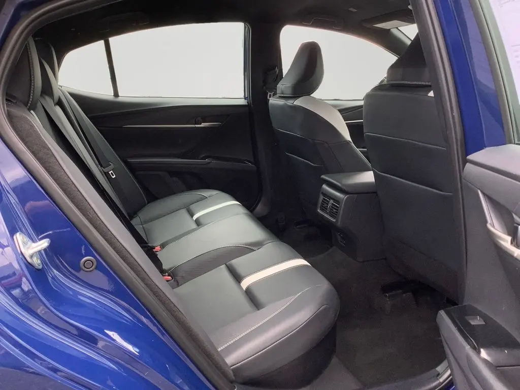2025 Toyota Camry - $26,000