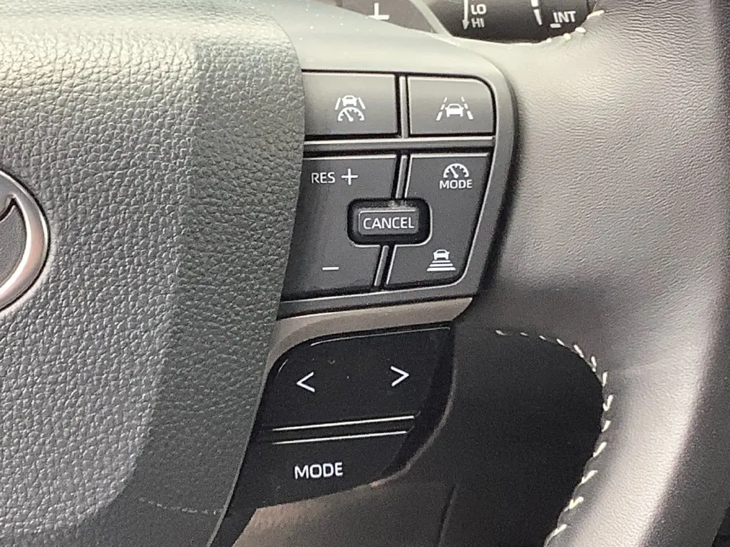 2025 Toyota Camry - $25,500