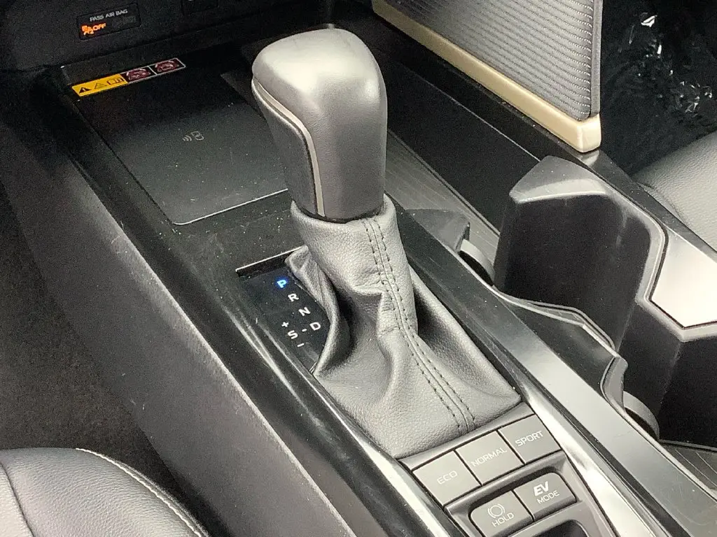 2025 Toyota Camry - $25,500