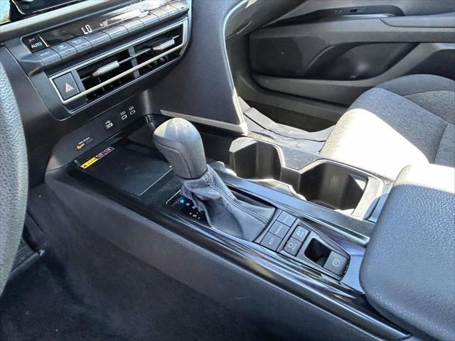 2025 Toyota Camry - $28,551