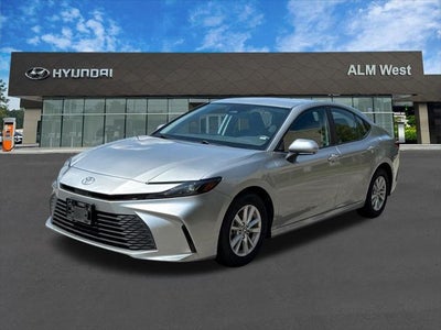 2025 Toyota Camry LE 4DR Sedan