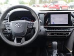 2025 Camry Thumbnail 13
