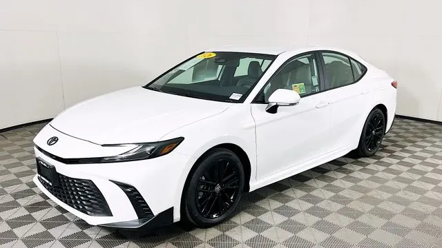 2026 Toyota Camry SE