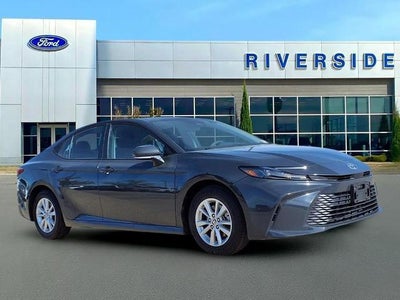 2025 Toyota Camry XLE 4DR Sedan