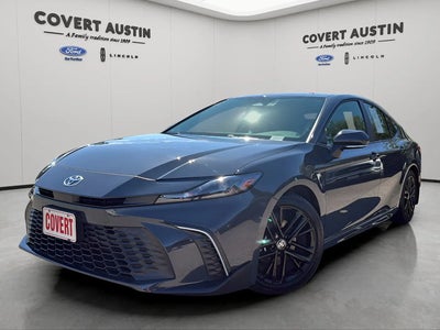 2025 Toyota Camry SE 4DR Sedan