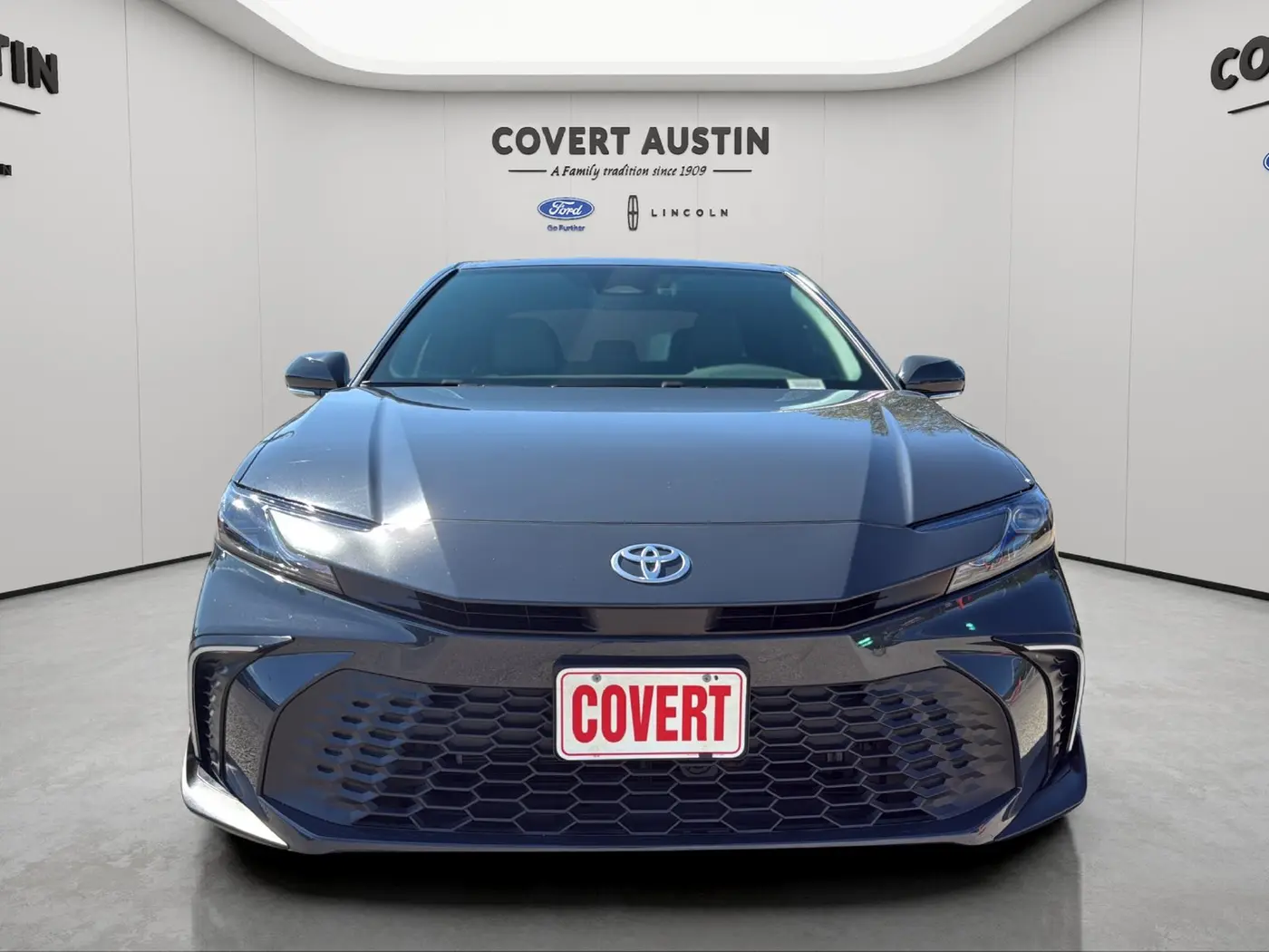 2025 Toyota Camry - $30,319