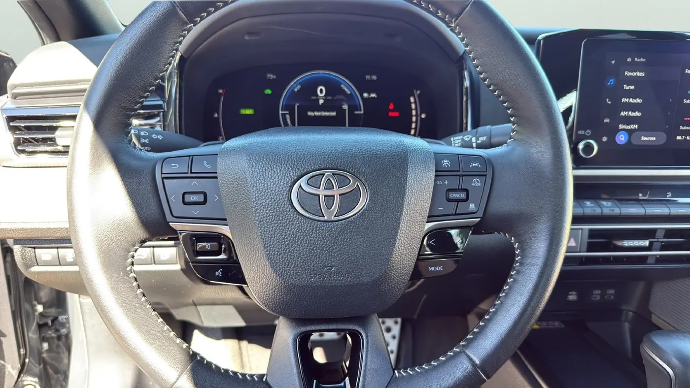 2025 Toyota Camry - $30,319
