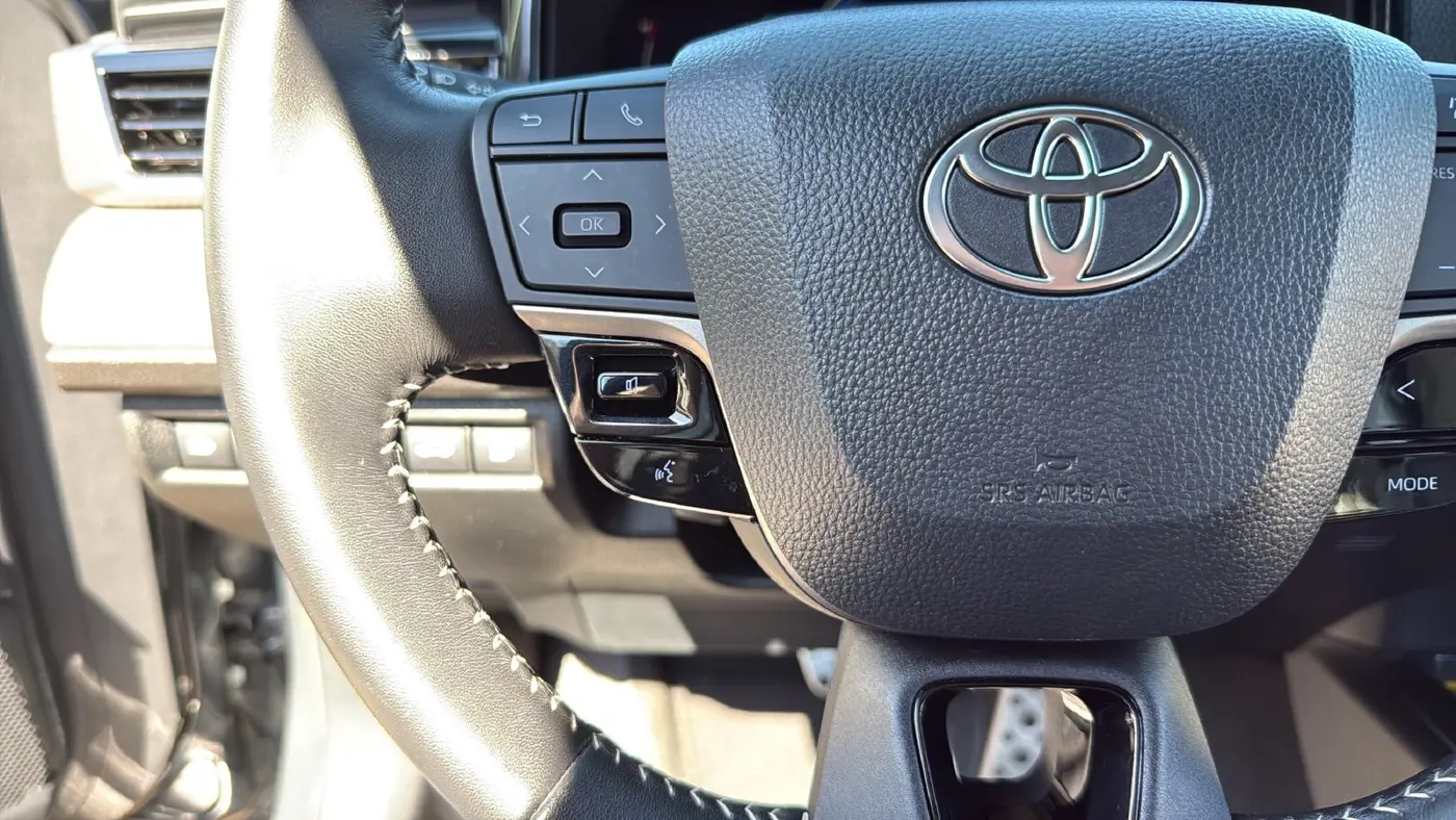 2025 Toyota Camry - $30,319