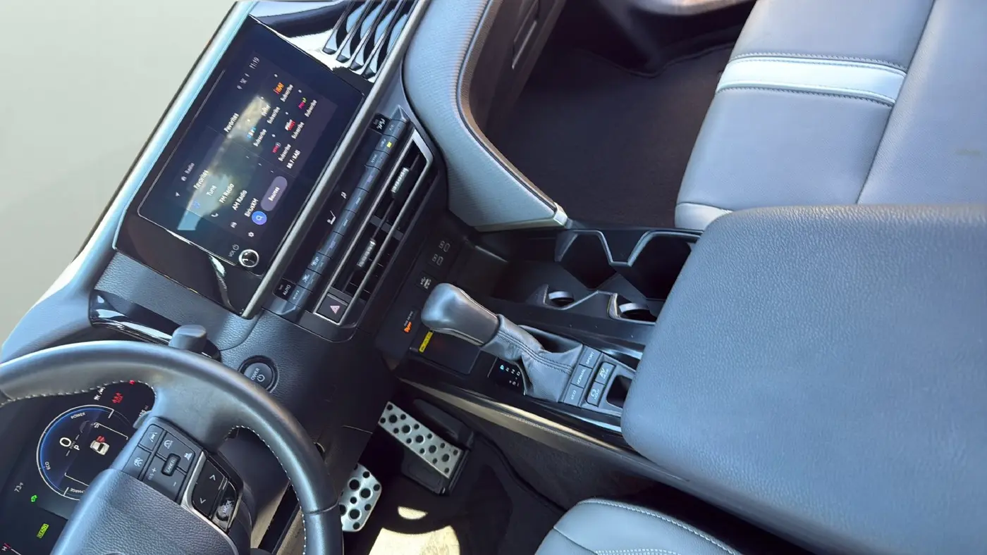 2025 Toyota Camry - $30,319