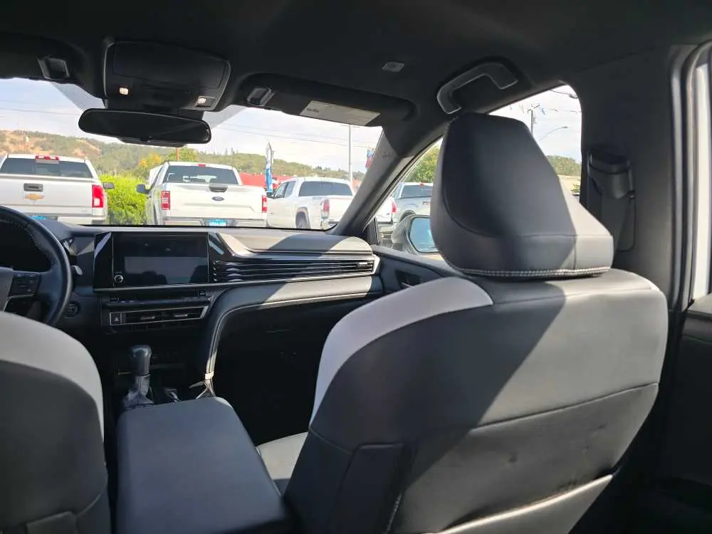 2025 Toyota Camry - $28,750