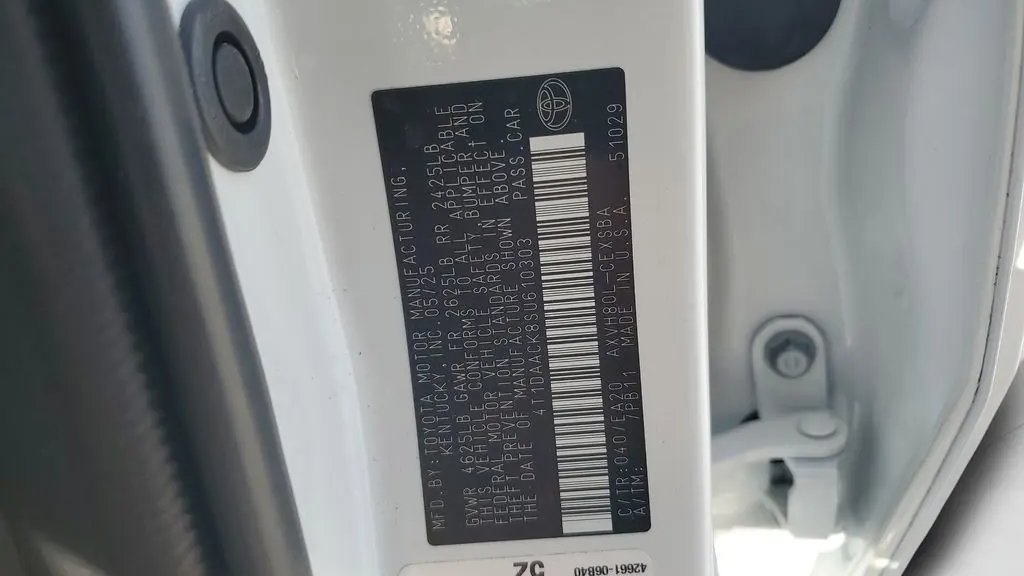 2025 Toyota Camry SE