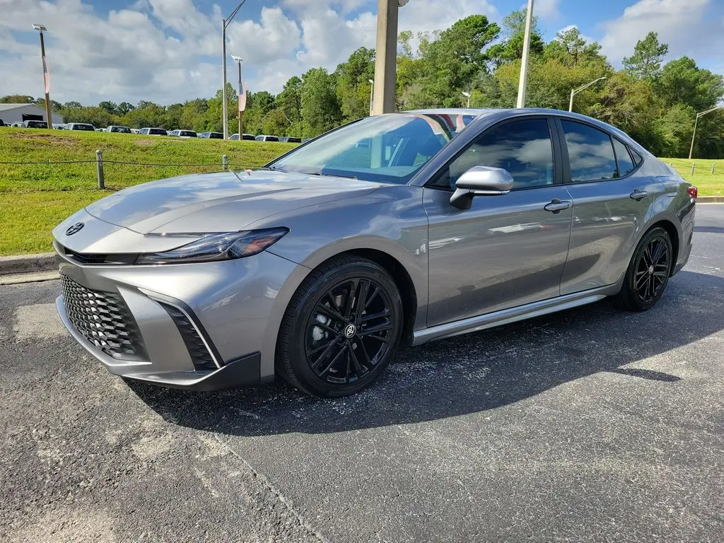 2025 Toyota Camry - $27,374