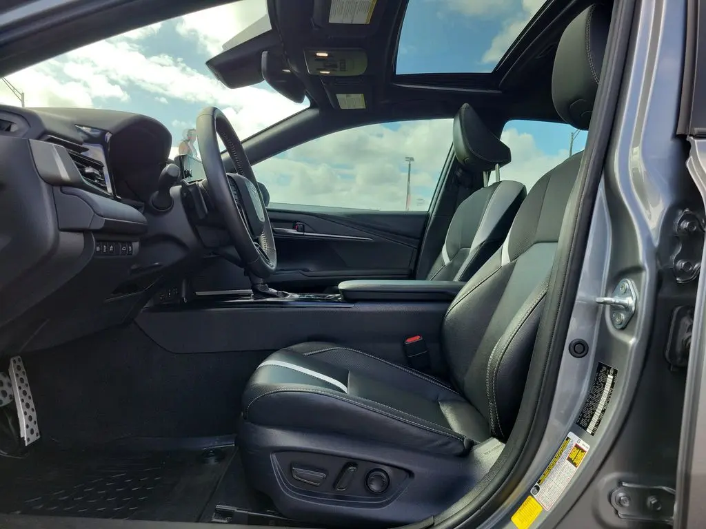 2025 Toyota Camry - $27,374