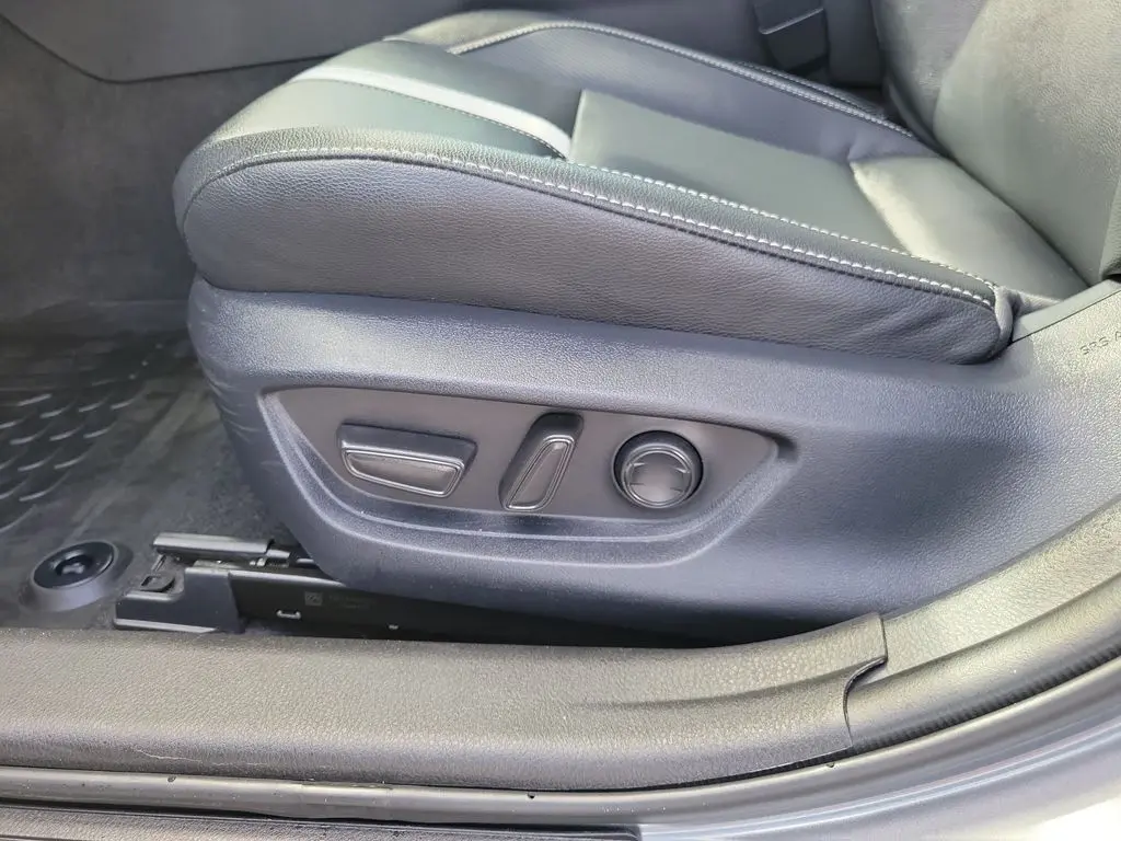 2025 Toyota Camry - $27,374