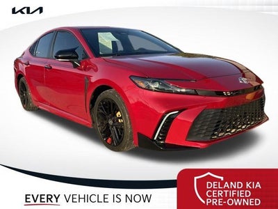 2025 Toyota Camry SE 4DR Sedan