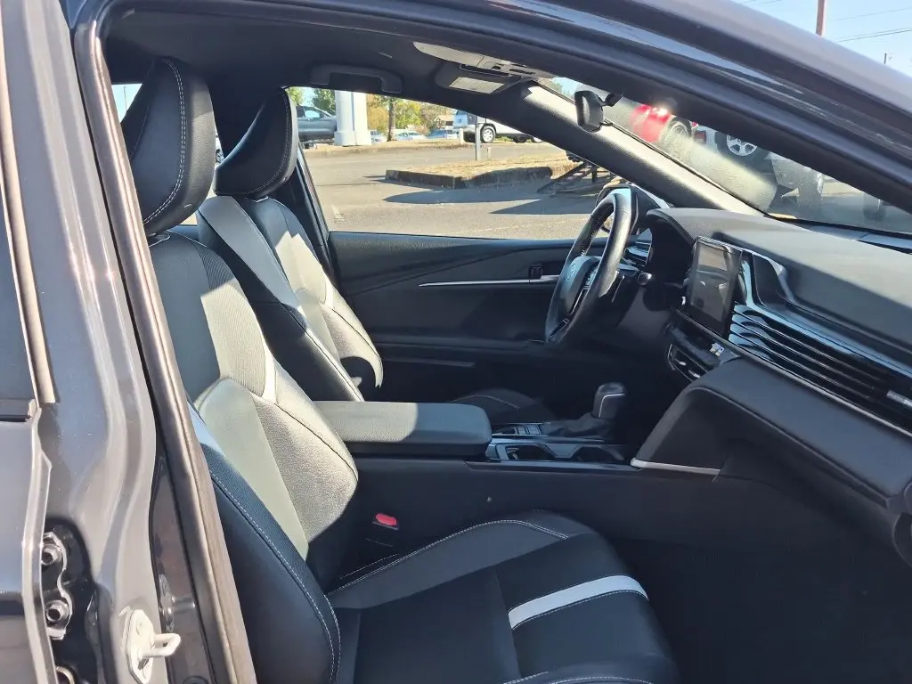 2025 Toyota Camry - $27,838
