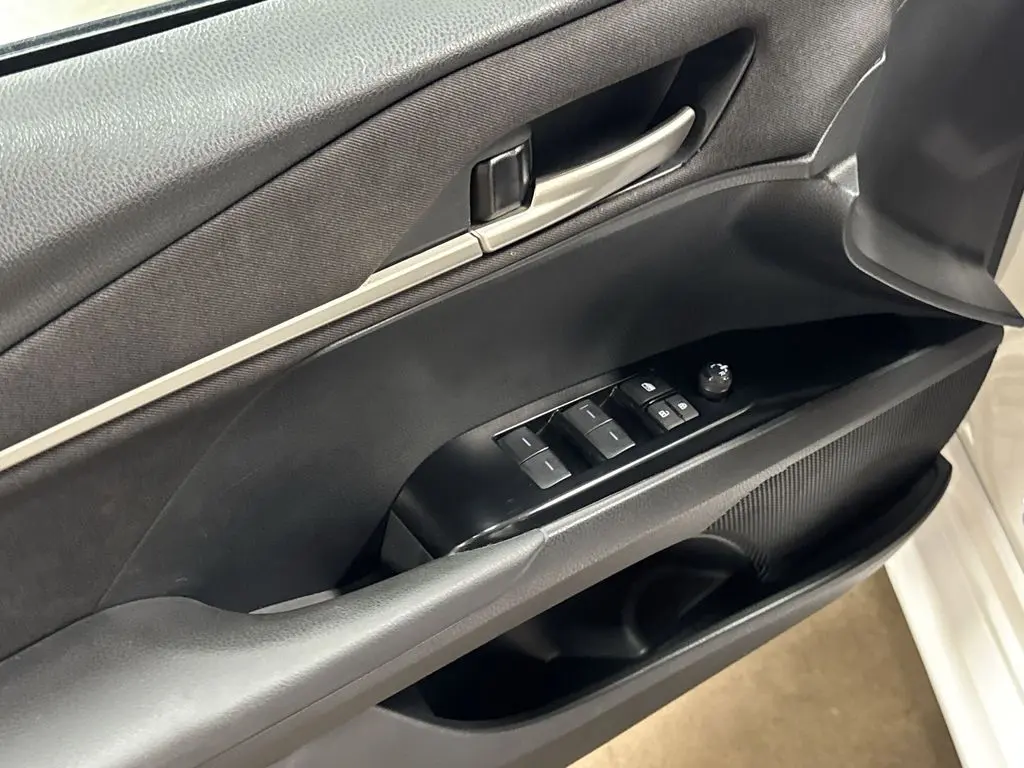 2025 Toyota Camry - $24,754
