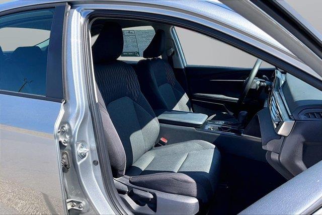 2025 Toyota Camry - $28,252