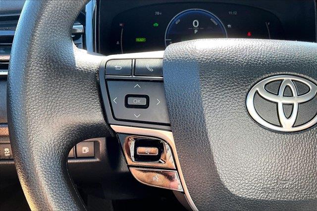 2025 Toyota Camry - $28,252