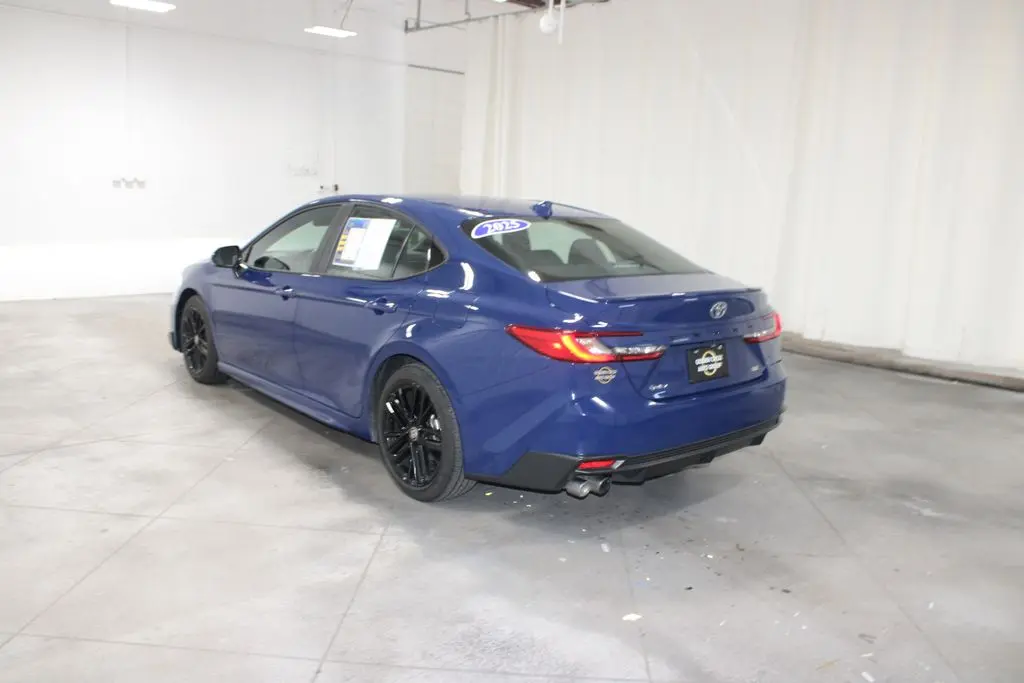 2025 Toyota Camry - $28,938