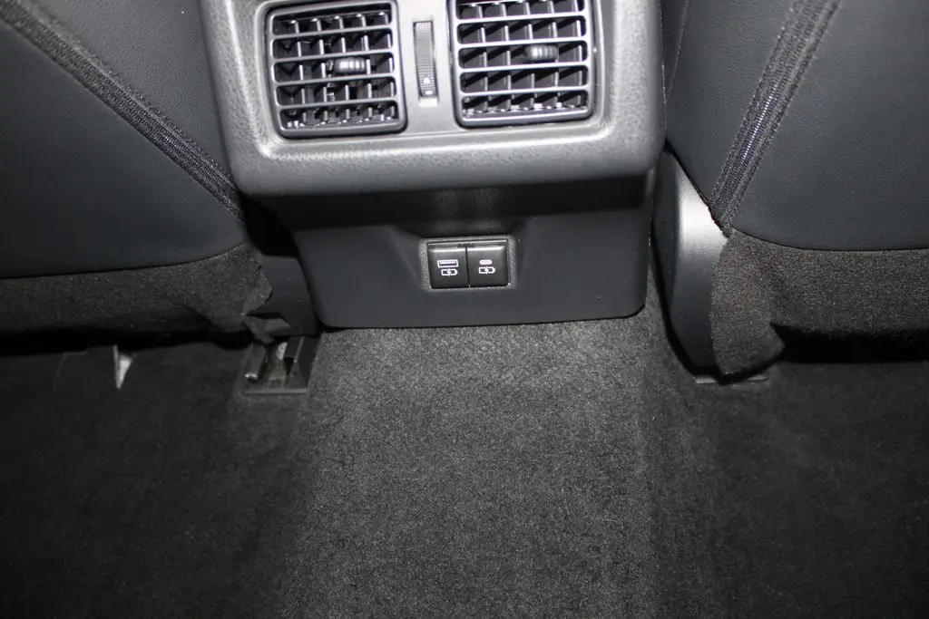 2025 Toyota Camry - $28,938
