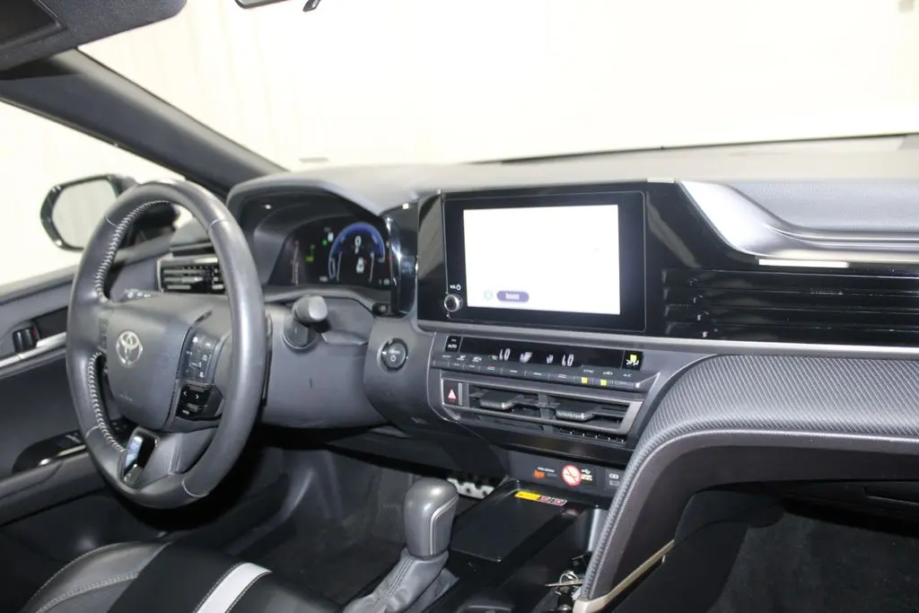 2025 Toyota Camry - $28,938