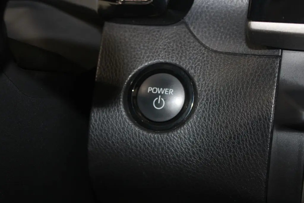 2025 Toyota Camry - $28,938