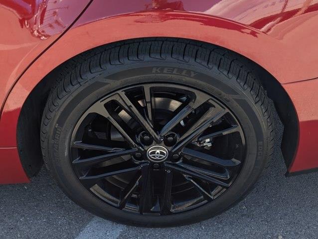 2025 Toyota Camry - $31,999