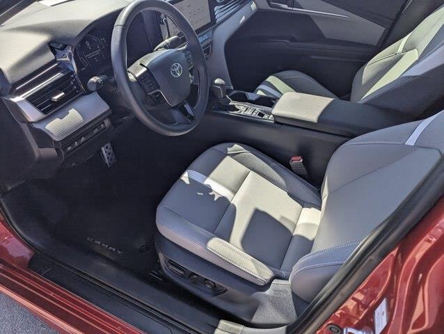 2025 Toyota Camry - $31,999