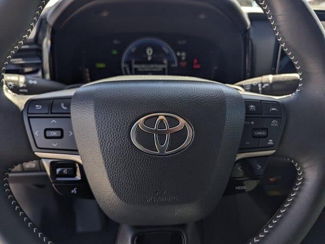 2025 Toyota Camry - $31,999