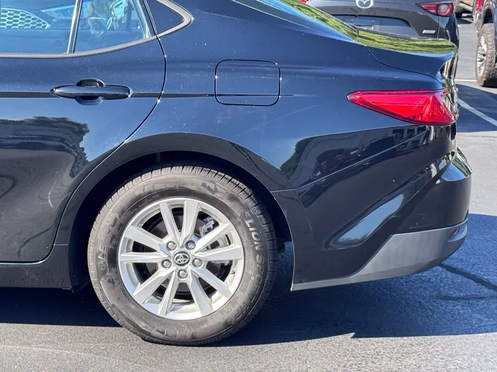 2025 Toyota Camry - $24,752