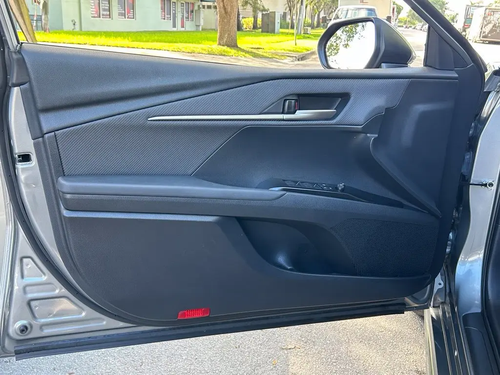 2025 Toyota Camry - $27,277