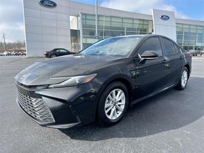 2025 Toyota Camry LE 4DR Sedan