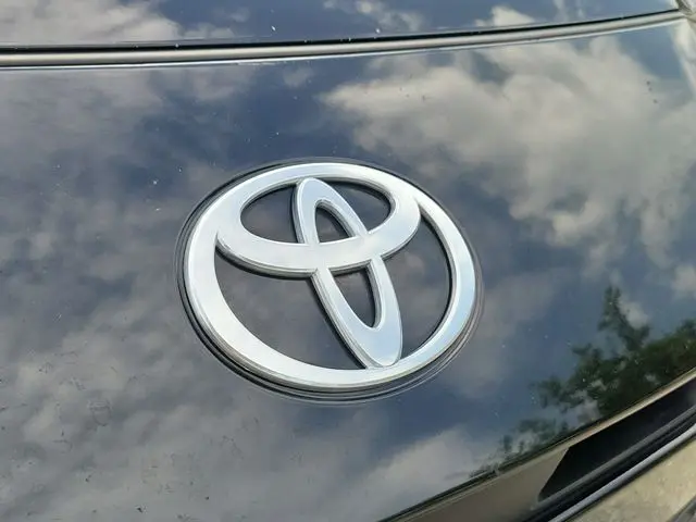2025 Toyota Camry - $26,959