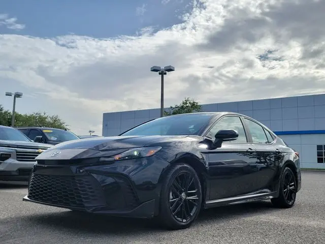 2025 Toyota Camry - $26,959