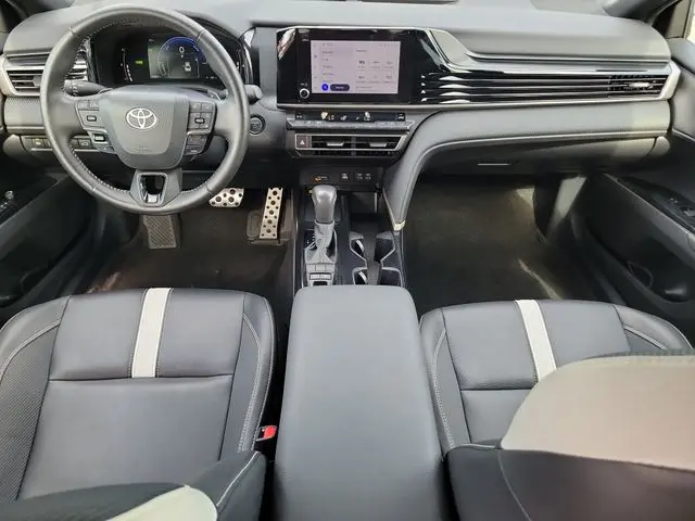 2025 Toyota Camry - $26,959