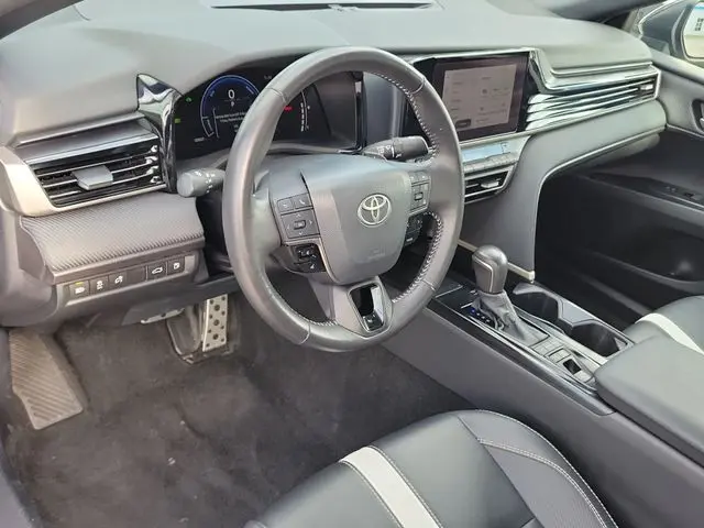 2025 Toyota Camry - $26,959