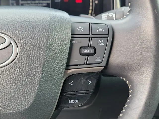 2025 Toyota Camry - $26,959