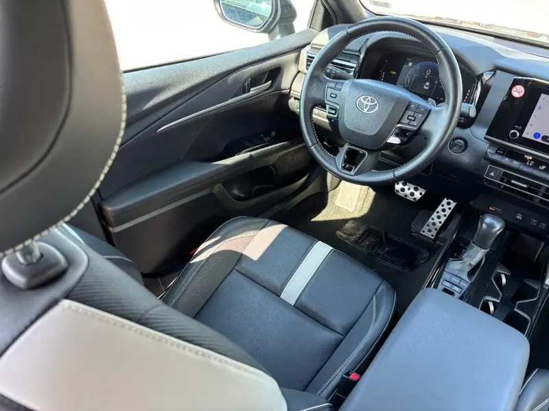 2025 Toyota Camry - $28,995