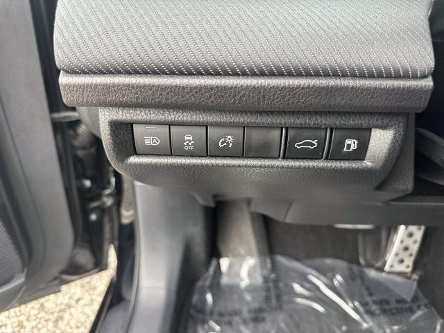 2025 Toyota Camry - $28,926