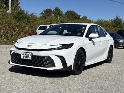 2025 Toyota Camry SE 4DR Sedan