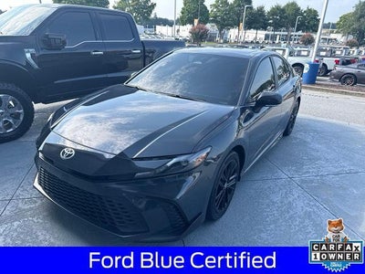 2025 Toyota Camry SE 4DR Sedan