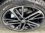 2026 Camry Thumbnail 32