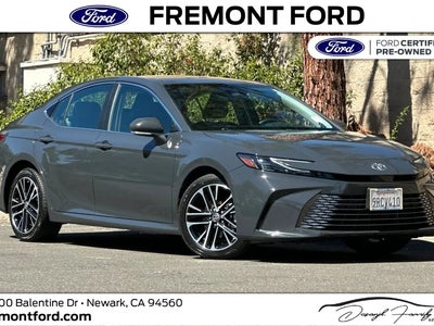 2025 Toyota Camry AWD SE 4DR Sedan