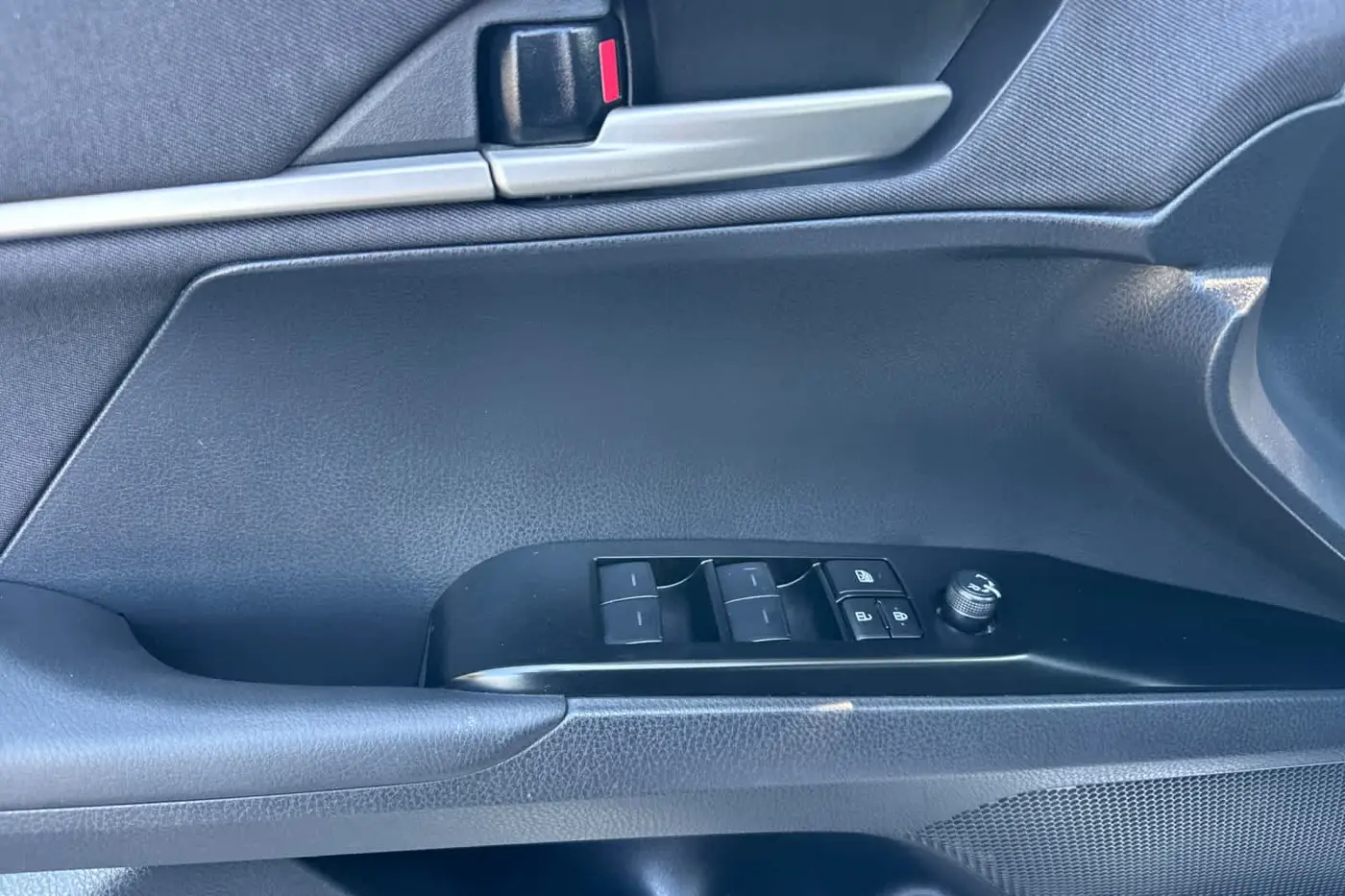 2025 Toyota Camry - $28,176