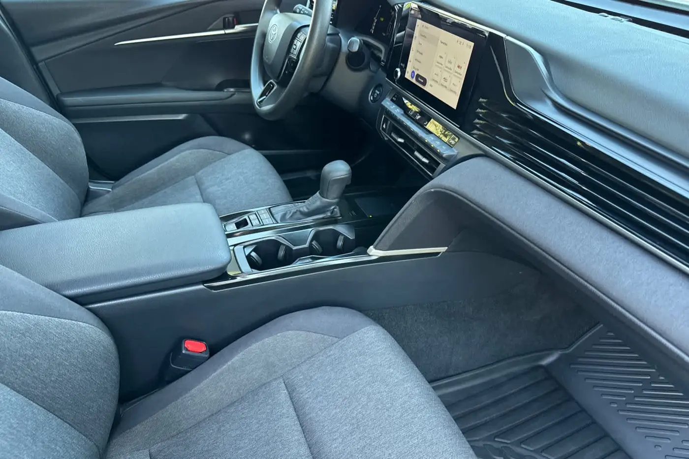 2025 Toyota Camry - $28,176